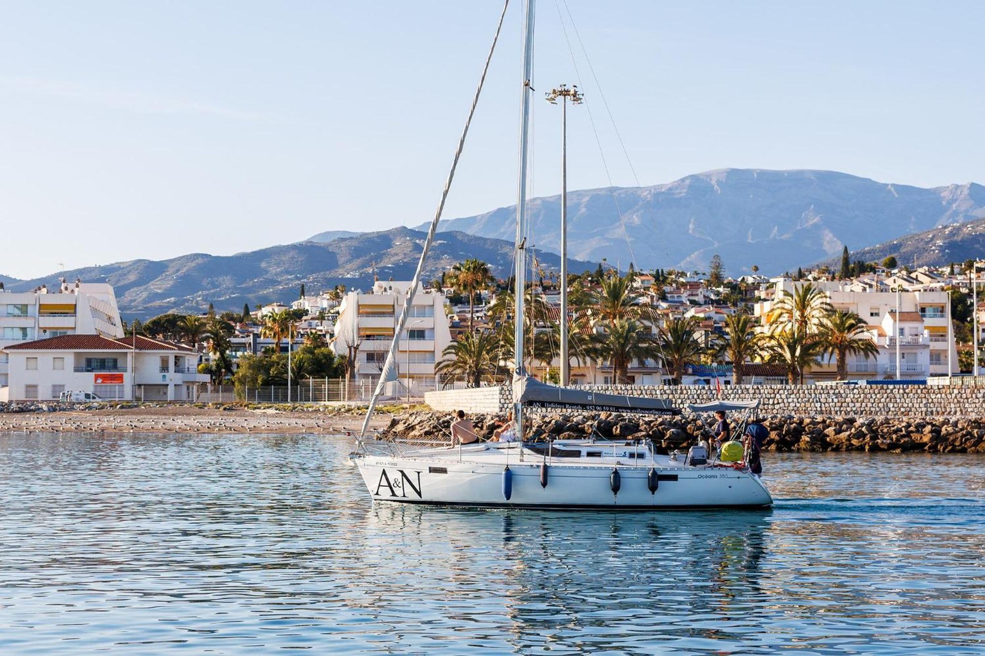 A&N Burriana Beach Nerja Eksteriør bilde