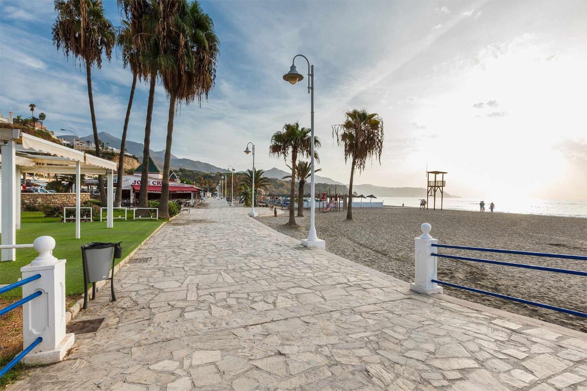 A&N Burriana Beach Nerja Eksteriør bilde